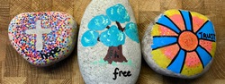 01 Easter Rocks